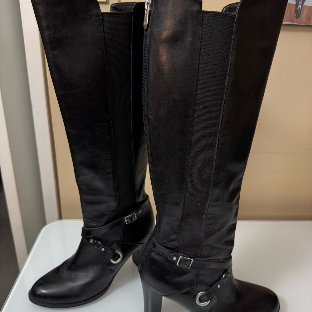 Adrienne Vittadini Sleek Black Heeled Boots